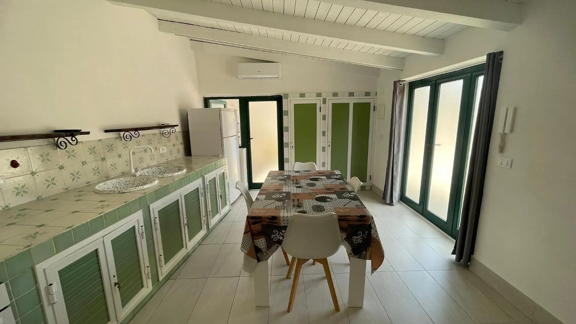 Casa Vacanze Villa Marta San Giorgio  Holiday home San Giorgio (Messina)
